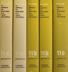 Nederlands-Indië (5-delige set, Het Koninkrijk der Nederlanden in de Tweede Wereldoorlog deel 11)