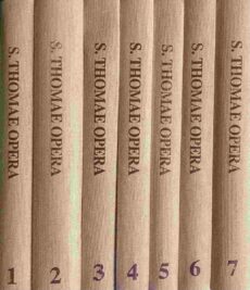 S. Thomae Aquinatis Opera Omnia. Ut sunt in indice thomistico additis 61 scriptis ex aliis medii aevi auctoribus curante Roberto Busa S.I. (7-volume set). 1: In quattuor libros Sententiarum. 2: Summa contra Gentiles, Autographi Deleta, Summa Theologiae. 3: Quaestiones Disputatae, Quaestiones Quodlibetales, Opuscula. 4: Commentaria in Aristotelem et alios. 5: Commentaria in Scripturas. 6: Reportationes, Opuscula dubiae authenticitatis. 7: Aliorum Medii Aevi Auctorum Scripta 61