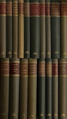 Dogmatische Studiën (Complete Set, 18 delen + register). De algemene openbaring / Geloof en heiliging / Geloof en rechtvaardiging / Geloof en volharding / De Heilige Schrift (2 delen) / De kerk (2 delen) / De mens en het beeld Gods / De persoon van Christus / De sacramenten / De verkiezing Gods / De voorzienigheid Gods / Het werk van Christus / De wederkomst van Christus (2 delen) / De zonde (2 delen)