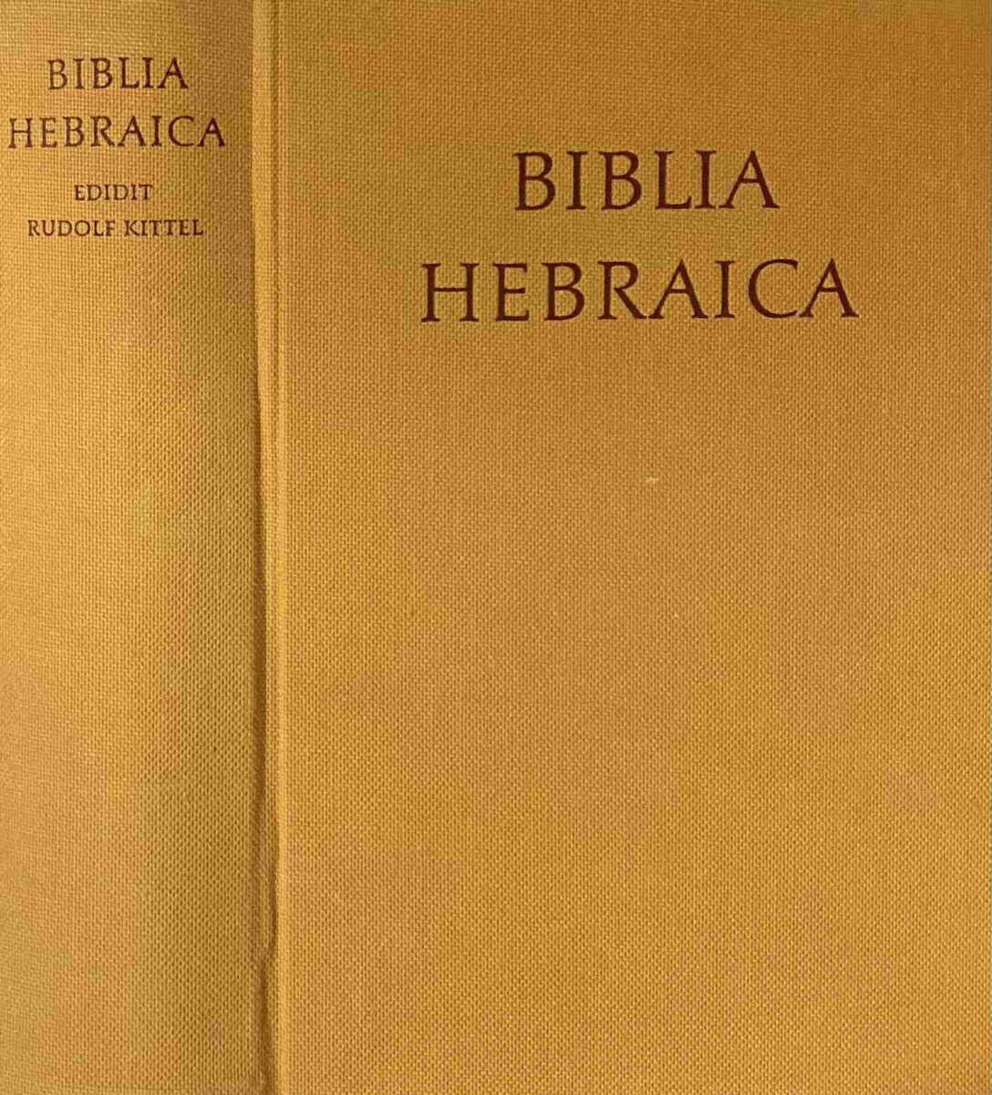 Biblia Hebraica. Edidit Rud. Kittel. Textum masoreticum curavit P. Kahle. Ediionem tertiam denuo elaboratam ad finem perduxerunt, editionem septimam auxerunt et emendaverunt A. Alt et O. Eissfeldt. Editio quarta decima emendata typis editionis septimae expressa