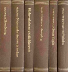 Bibliotheek der Nederlandse Letteren (6-delige set). Hadwijch: Een bloemlezing uit haar werken. P.C. Hooft: Nederlandse historiën in het kort. Ridderverhalen uit de Middeleeuwen. Marcellus Emants: Inwijding. Gerard Walschap: Zuster Virgilia. […]